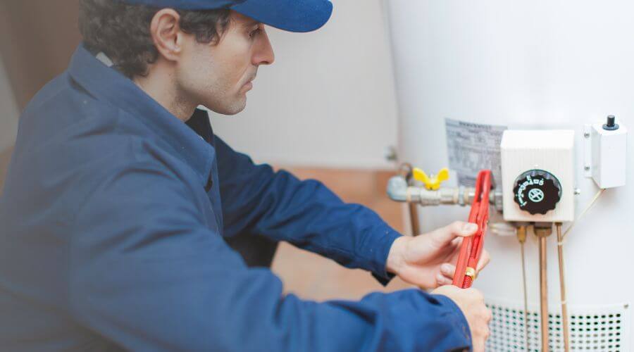 Expert burst pipe repair services in Alba, TX